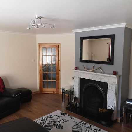 Large Private 3 Bed Bungalow Villa Stornoway  Bagian luar foto