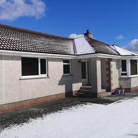 Large Private 3 Bed Bungalow Villa Stornoway  Bagian luar foto