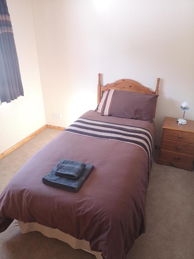 Large Private 3 Bed Bungalow Villa Stornoway  Bagian luar foto